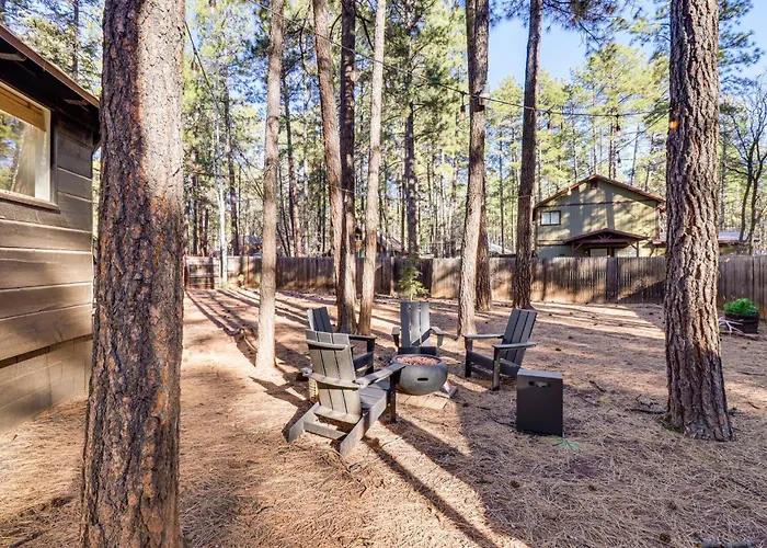 Holiday home 1 Mi To Woodland Park: Forested Sanctuary! *